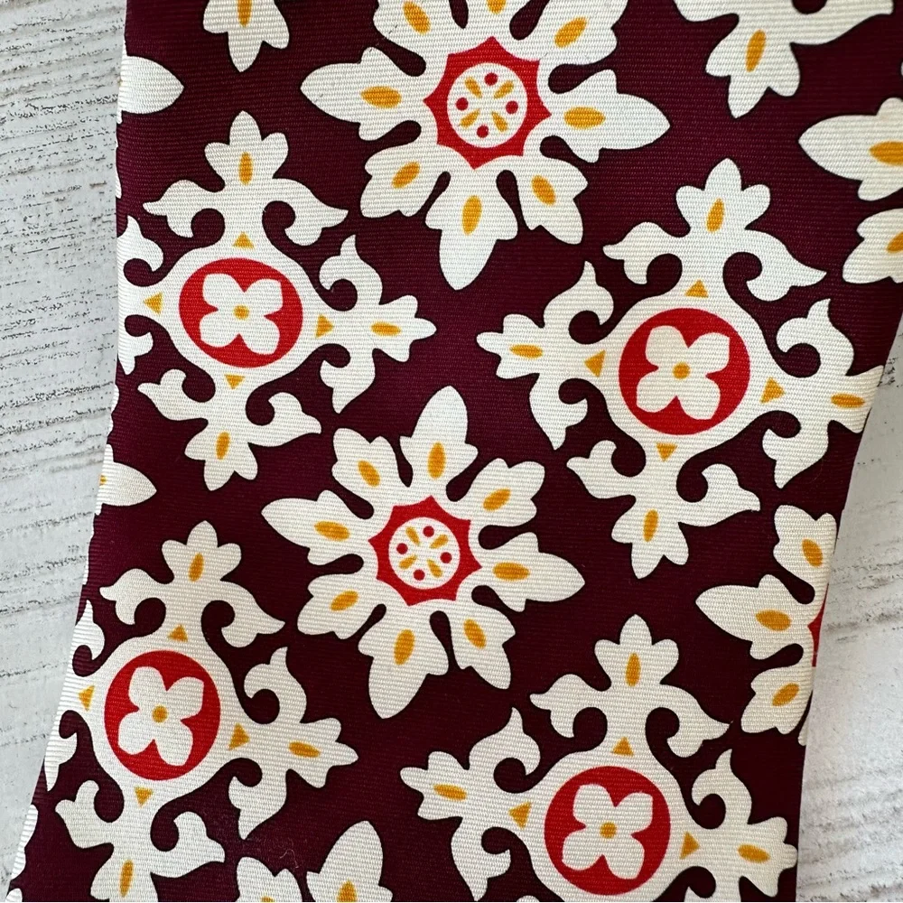 VERA BRADLEY for BAEKGAARD Floral Retro 100% Silk Handmade Tie